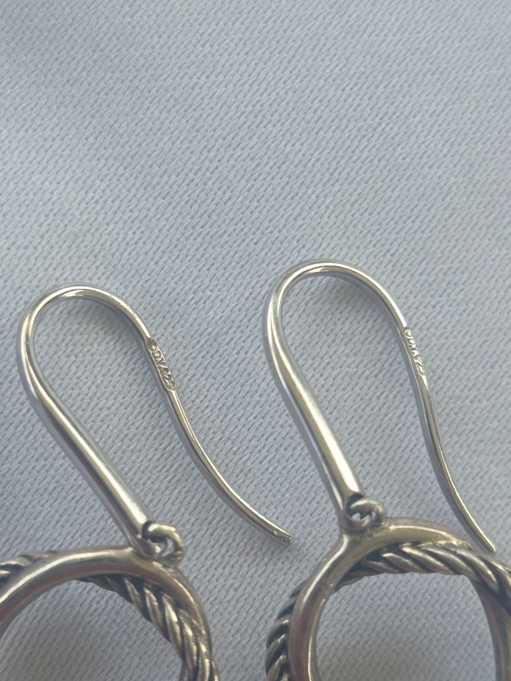 Authentic David Yurman Earings - Picture 4 of 5